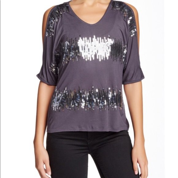 Dantelle Tops - Dantelle | NWT | Metal Gray Sequins | Cold Shoulder | Size XL